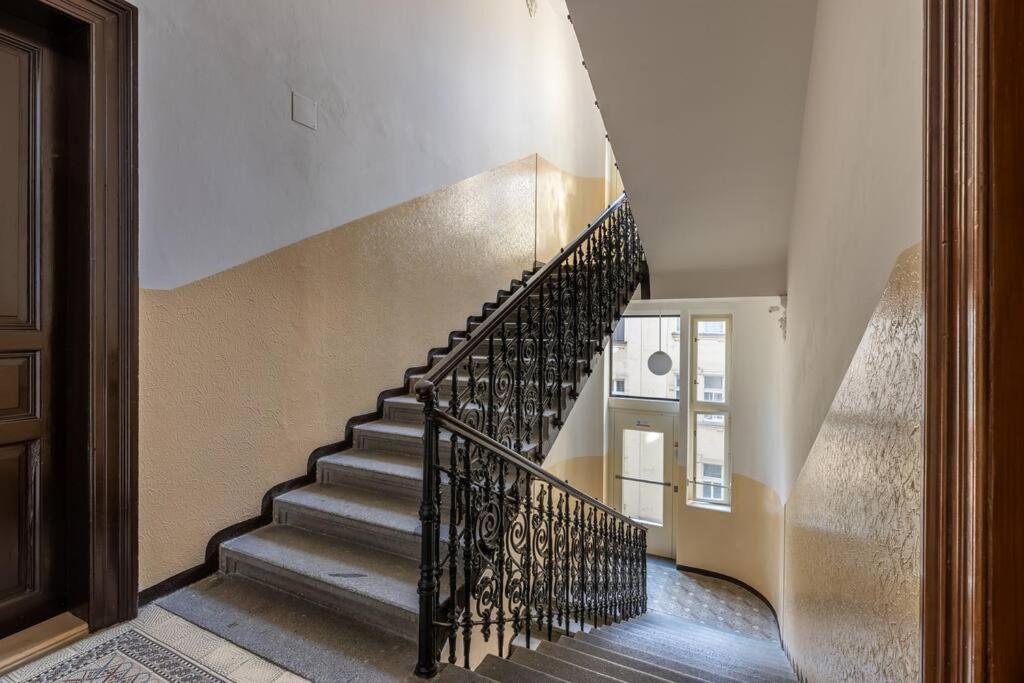 Charming 2Bedroom Old Town Apartment Prague Ngoại thất bức ảnh